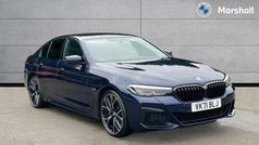 Tanzanite blue ii metallic Used 2022 BMW 530e M Sport Sedan | £27,850 (Fair price)