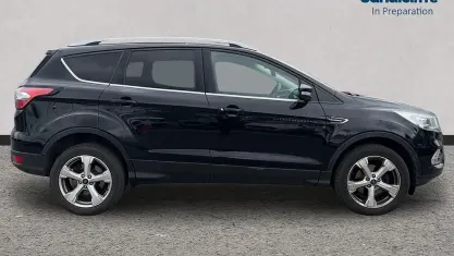 Używany Ford Kuga Titanium X 150 KM (110 kW) 2018 Czarny SUV