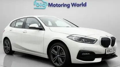 Used BMW 118 Sport Line 136 HP (100 kW) 2023 White Hatchback