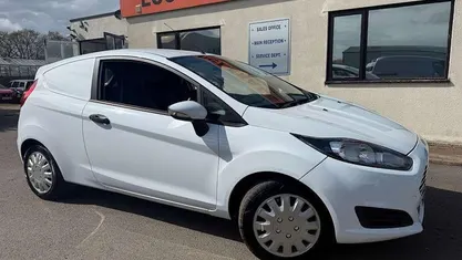 Used Ford Fiesta 82 HP (60 kW) 2017 Van