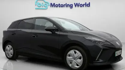 Used MG MG4 EV Trophy 150 kW (204 HP) 2023 Black Hatchback