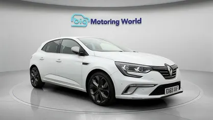 Used Renault Mégane GT Line GT-Line 140 HP (102 kW) 2019 White Hatchback