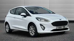 Frozen white Used 2018 Ford Fiesta Zetec Hatchback | £7,991 (Fair price)