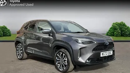 Used Toyota Yaris Hybrid Design 116 HP (85 kW) 2026 Estate