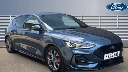 Used Ford Focus ST-Line 125 HP (91 kW) 2023 Blue Hatchback