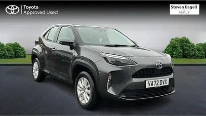 Used 2025 Toyota Yaris Hybrid Estate | £21,299 (Good price)