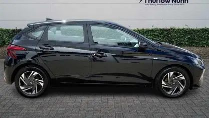 Used Hyundai i20 SE 101 HP (74 kW) 2022 Black Hatchback