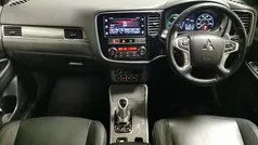Used 2019 Mitsubishi Outlander P-HEV Estate | £14,097 (Fair price)