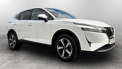 Używany Nissan Qashqai N-Connecta 158 KM (116 kW) 2023 Biały SUV