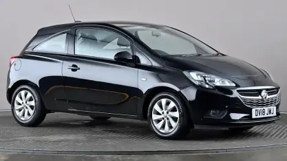 Used Vauxhall Corsa Design Edition 75 HP (55 kW) 2018 Black Hatchback