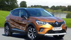 Orange/black Used 2020 Renault Captur Version S SUV | £14,250 (Fair price)