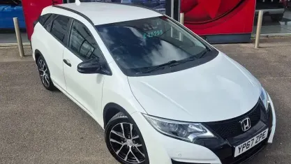 Usado Honda Civic Sport 142 CV (104 kW) 2017 Blanco Familiar