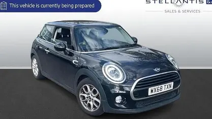 Used Mini Cooper Classic 136 HP (100 kW) 2021 Hatchback
