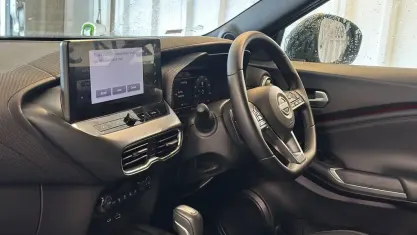Used Nissan Juke N-Connecta 114 HP (83 kW) 2025 Black SUV