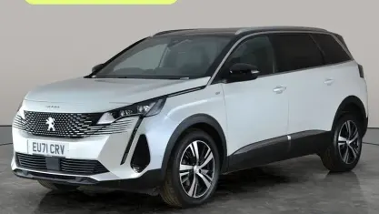 Gebraucht Peugeot 5008 GTi 131 PS (96 kW) 2021 Weiß SUV