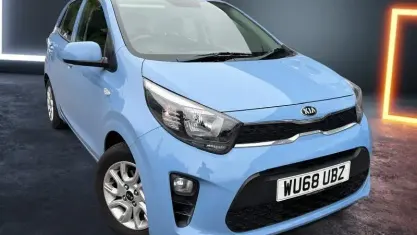 Used Kia Picanto 67 HP (49 kW) 2018 Blue Hatchback