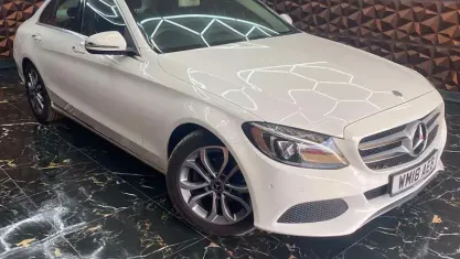 Used Mercedes C200 Premium 136 HP (100 kW) 2018 White Sedan