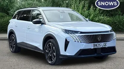 Used Peugeot 5008 Allure 136 HP (100 kW) 2025 White SUV