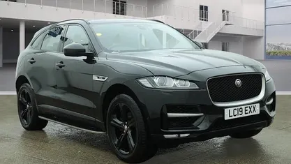 Used Jaguar F-Pace R-Sport 250 HP (183 kW) 2019 Black SUV