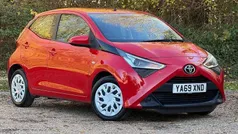 Red pop Used 2020 Toyota Aygo X-play Hatchback | £6,975 (Good price)