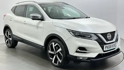 Used Nissan Qashqai Tekna+ 140 HP (102 kW) 2018 White SUV