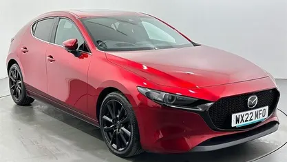 Used Mazda 3 Inclusive 186 HP (136 kW) 2022 Red Hatchback