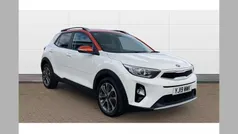White Used 2019 Kia Stonic SUV | £9,697 (Fair price)