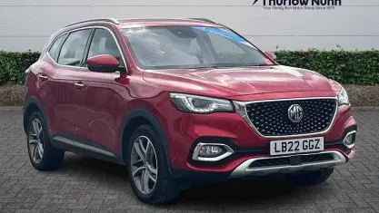 Used MG HS Excite 162 HP (119 kW) 2022 Red SUV