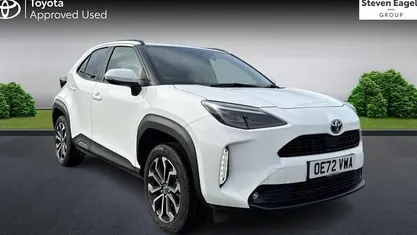 Used 2025 Toyota Yaris Hybrid Design Estate | £20,467 (Good price)