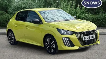 Used Peugeot 208 Allure 101 HP (74 kW) 2025 Yellow Hatchback
