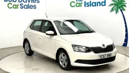 Usado Skoda Fabia SE 95 HP (69 kW) 2017 Branco Citadino