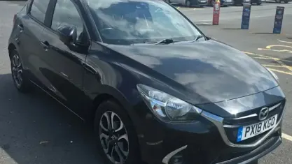 Używany Mazda 2 Inclusive 90 KM (66 kW) 2017 Czarny Hatchback