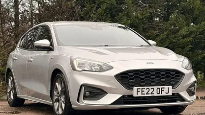 Used Ford Focus ST-Line 120 HP (88 kW) 2021 Hatchback