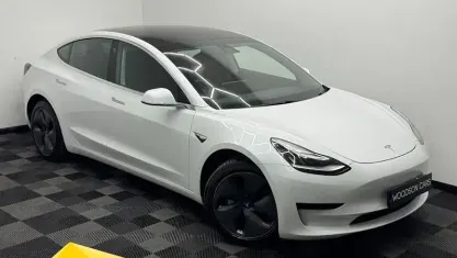 Used Tesla Model 3 Standard Range 180 kW (245 HP) 2021 Sedan
