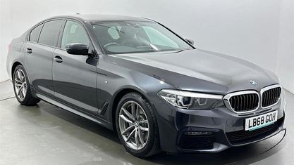 Begagnad BMW 520 M Sport 190 HK (139 kW) 2018 Grå Sedan