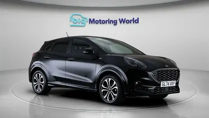 Black Used 2023 Ford Puma ST-Line Hatchback | £15,200 (Fair price)