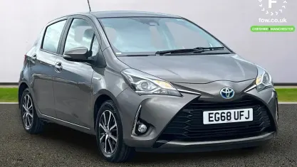 Used Toyota Yaris Hybrid 101 HP (74 kW) 2019 Bronze Hatchback