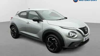 Used Nissan Juke N-Connecta 114 HP (83 kW) 2023 Silver SUV