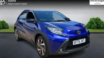 Used Toyota Aygo X 72 HP (52 kW) 2025 Blue SUV