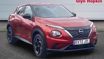 Used Nissan Juke N-Connecta 143 HP (105 kW) 2023 Red SUV