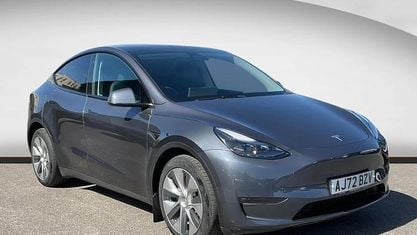 Używany Tesla Model Y Long Range AWD 286 kW (389 KM) 2025 SUV