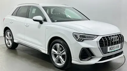Używany Audi Q3 S-Line 150 KM (110 kW) 2023 SUV