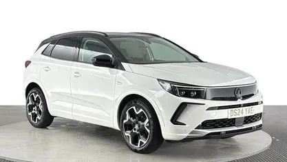 Used Vauxhall Grandland X Ultimate 131 HP (96 kW) 2024 White SUV