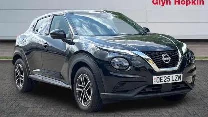 Used Nissan Juke N-Connecta 114 HP (83 kW) 2025 Black SUV