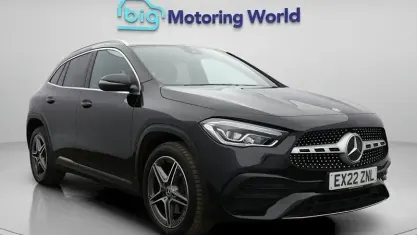 Begagnad Mercedes GLA250 Exclusive 259 HK (190 kW) 2022 Svart SUV