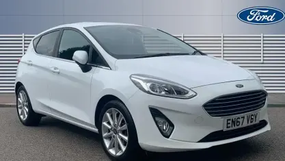 Used Ford Fiesta Titanium 120 HP (88 kW) 2018 White Hatchback