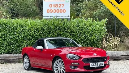 Red Used 2016 Fiat 124 Spider Anniversary Cabriolet | £12,699 (Good price)