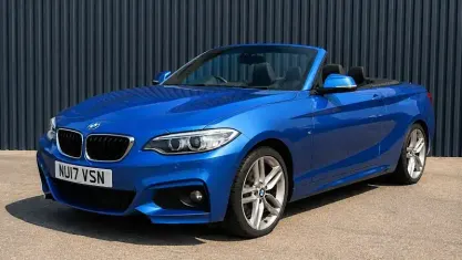 Käytetty BMW 220 M Sport 190 HP (139 kW) 2017 Sininen Avoauto