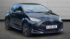 Black New 2025 Toyota Yaris Hybrid Design Hatchback | £20,995 (Good price)