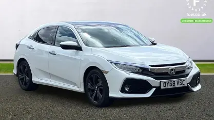 Begagnad Honda Civic Prestige 182 HK (133 kW) 2018 Vit Halvkombi